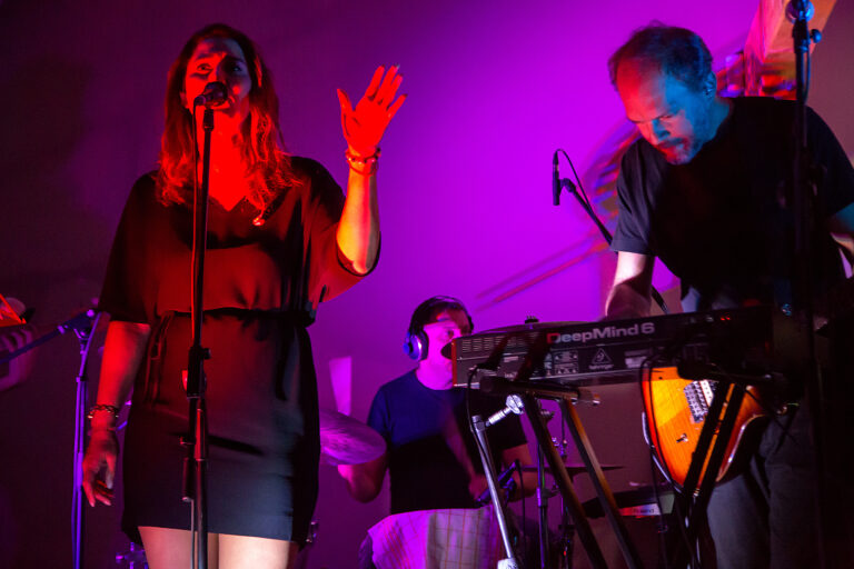 Veneer + Blue Sundown / koncert 7.11.2026 o 21h00